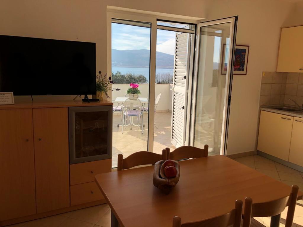 Apartments Punta Seline Ngoại thất bức ảnh