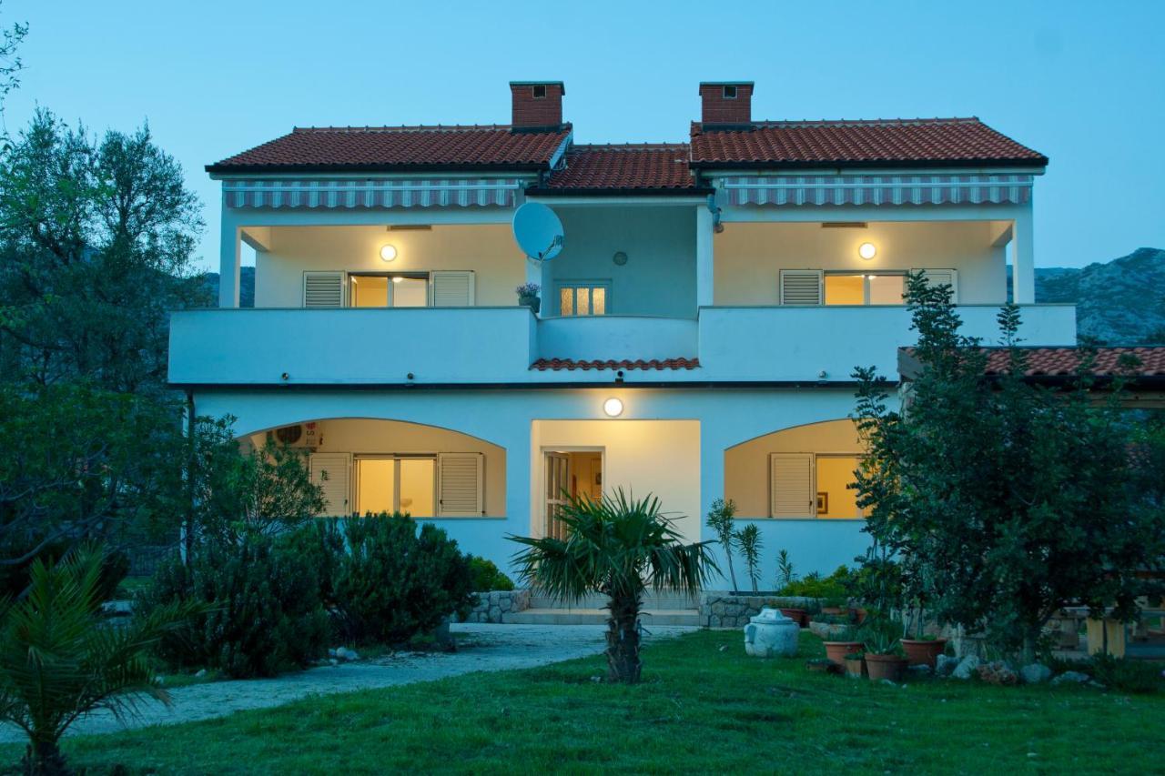 Apartments Punta Seline Ngoại thất bức ảnh
