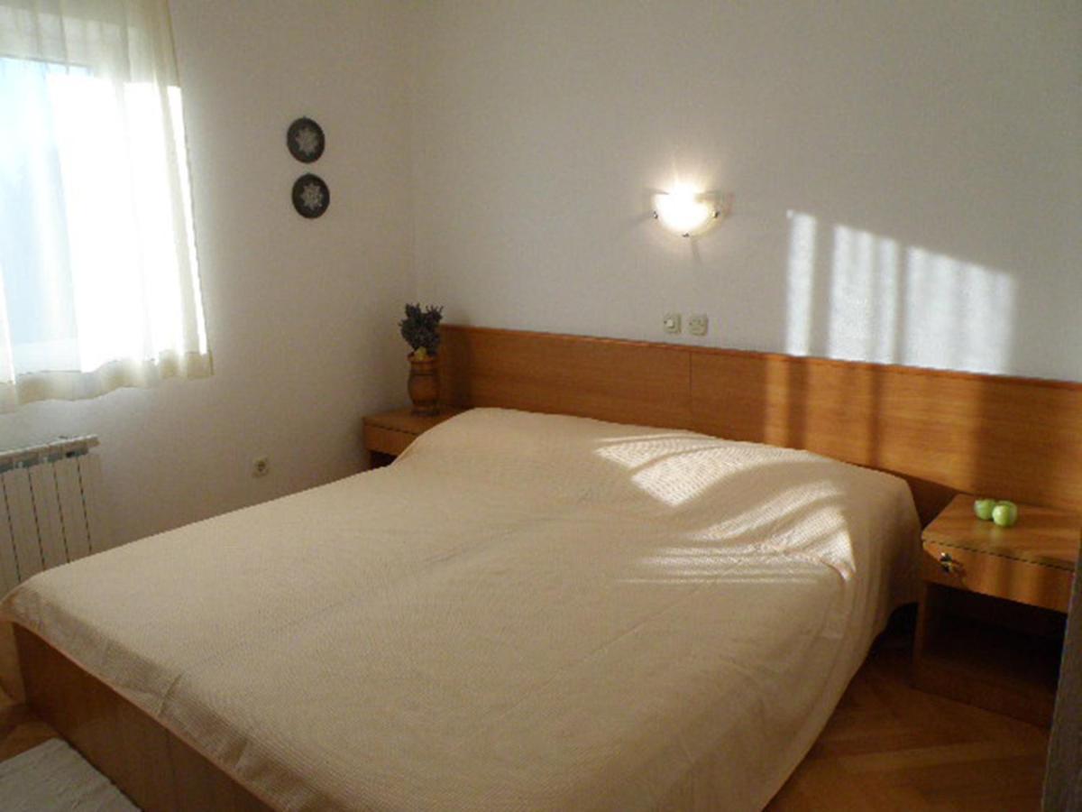 Apartments Punta Seline Ngoại thất bức ảnh